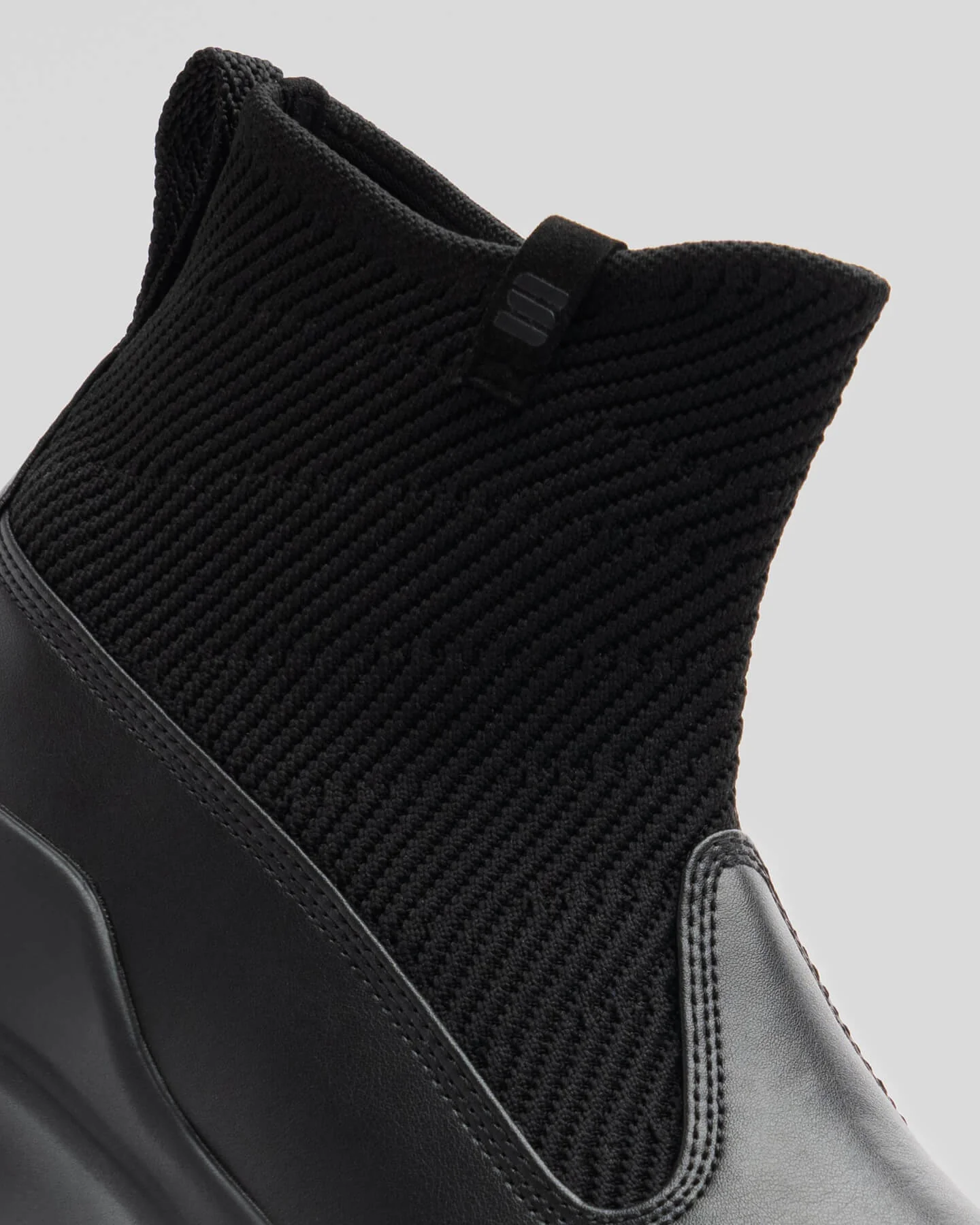 Pro - Eclipse Black - Image 9